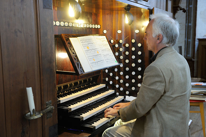 EKD-Aktion "366+1, Kirche klingt 2012" ist in Schwerin