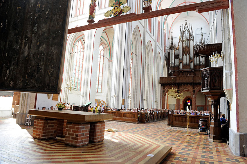 EKD-Aktion "366+1, Kirche klingt 2012" ist in Schwerin
