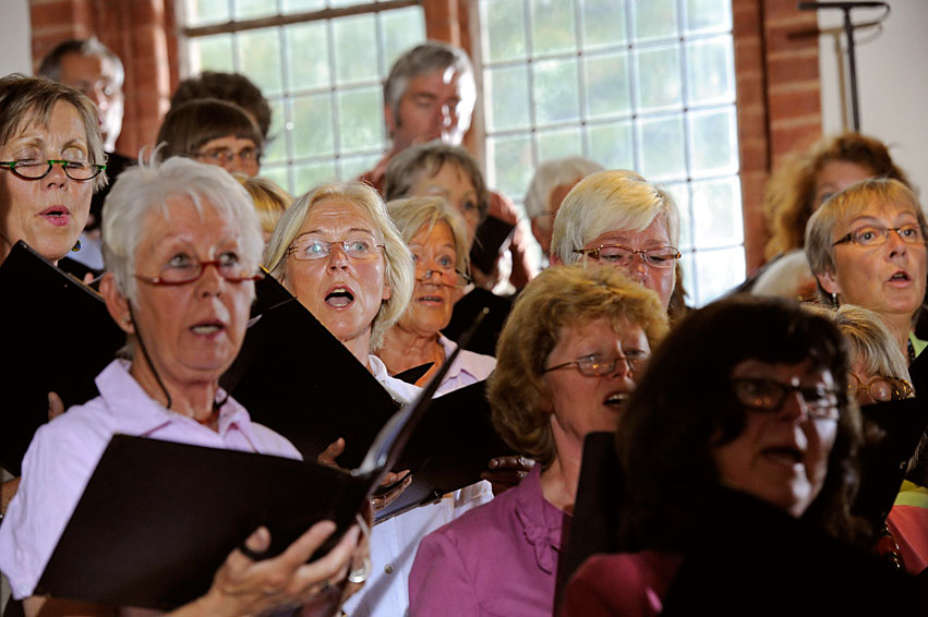 EKD-Aktion "366+1, Kirche klingt 2012" ist in Warnemuende